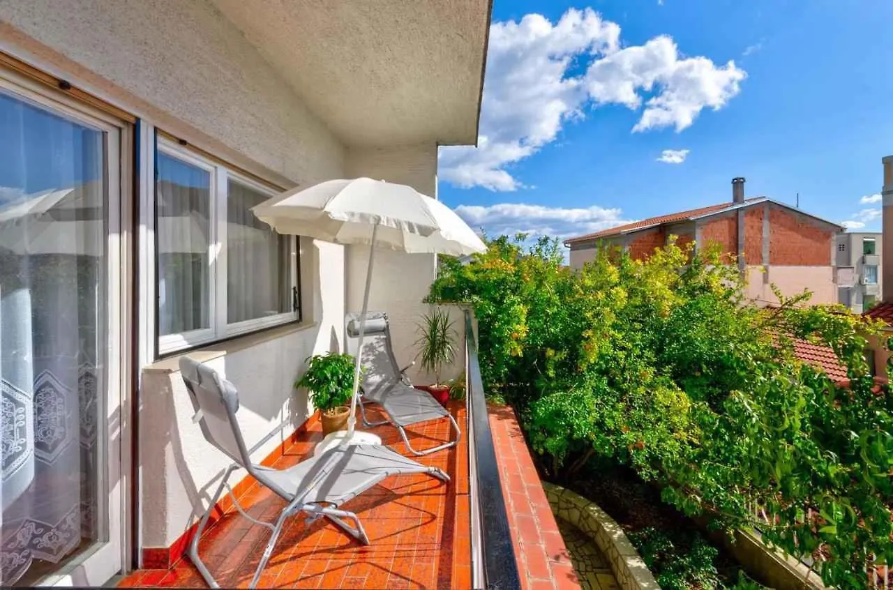 Two-Bedroom Apartment In Crikvenica Xxxi Horvátország