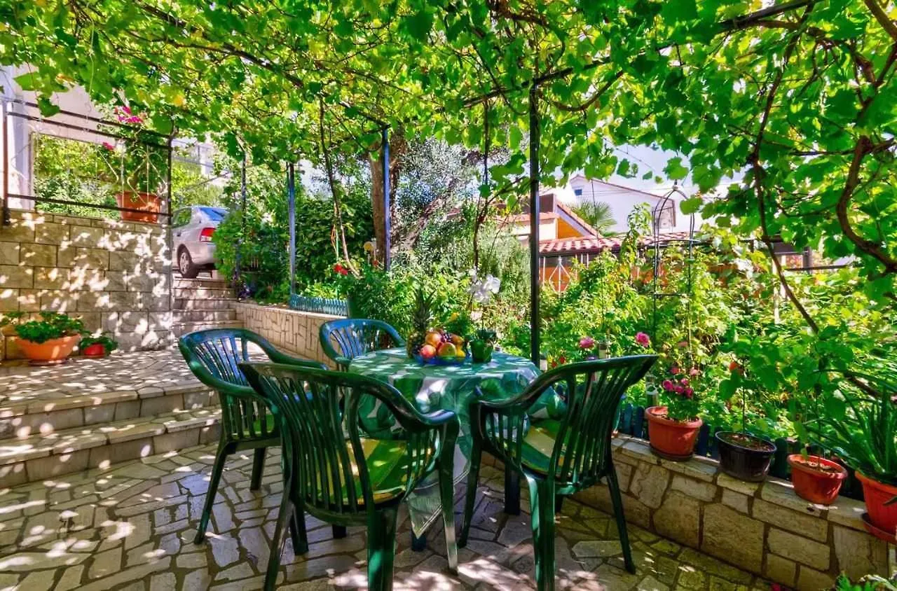 Two-Bedroom Apartment In Crikvenica Xxxi Horvátország